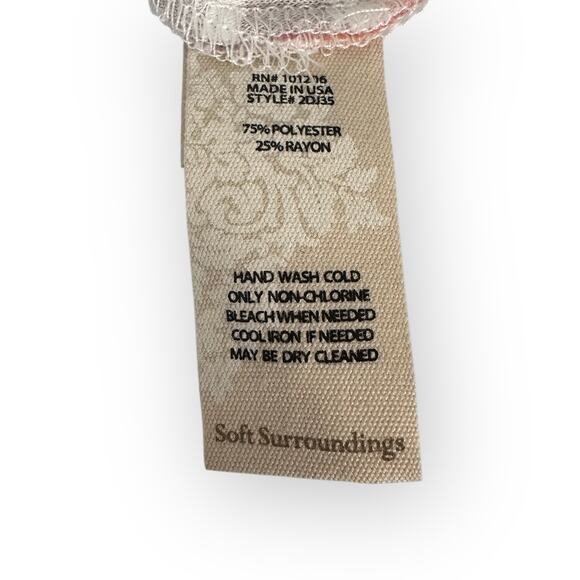 Soft Surroundings Banded Tunic Top L Multi Colored Tropical Print 3/4 Sleeve - Picture 8 of 11